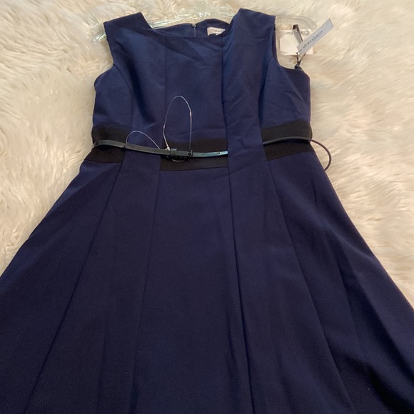 Calvin Klein Dress brand new with tag size 6 with belt around waist - Picture 16 of 16